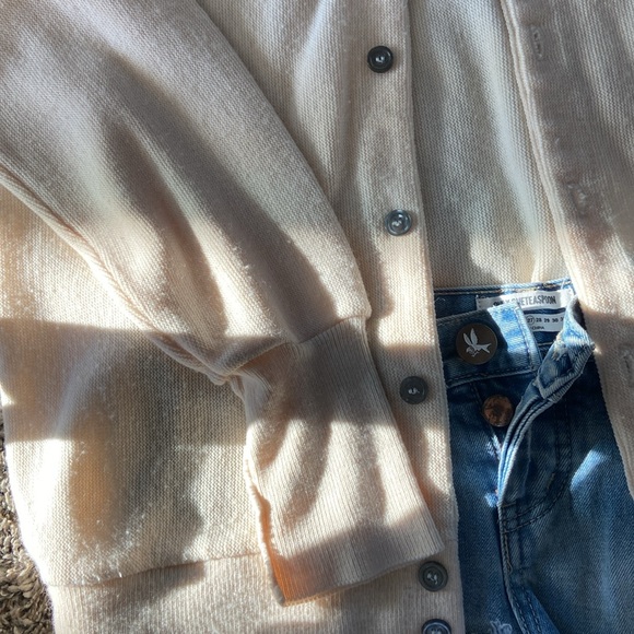 Vintage Cream sweater cardigan - Picture 4 of 5